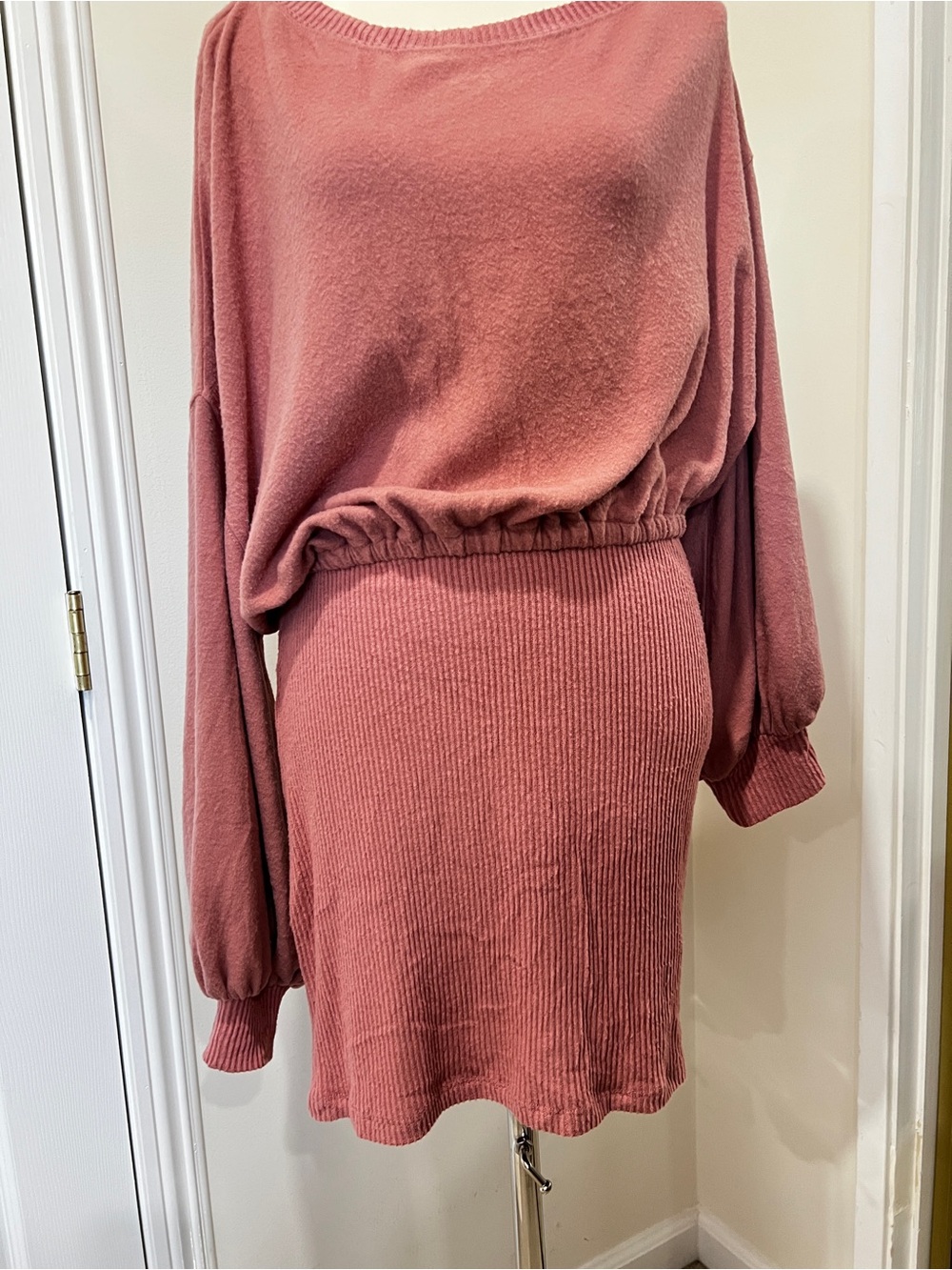 Free People Beach Off Shoulder Balloon Sleeve Mini Dress Size Large Blush Pink - Picture 7 of 15